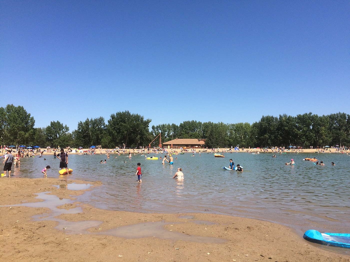 Sikome Lake, north beach — Lakes, Calgary area